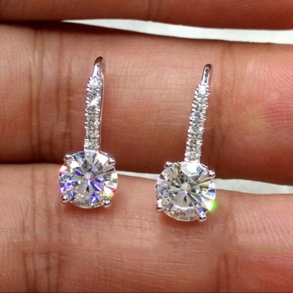 Jewelry - Diamond Princess Huggie Hoop Earrings NWT